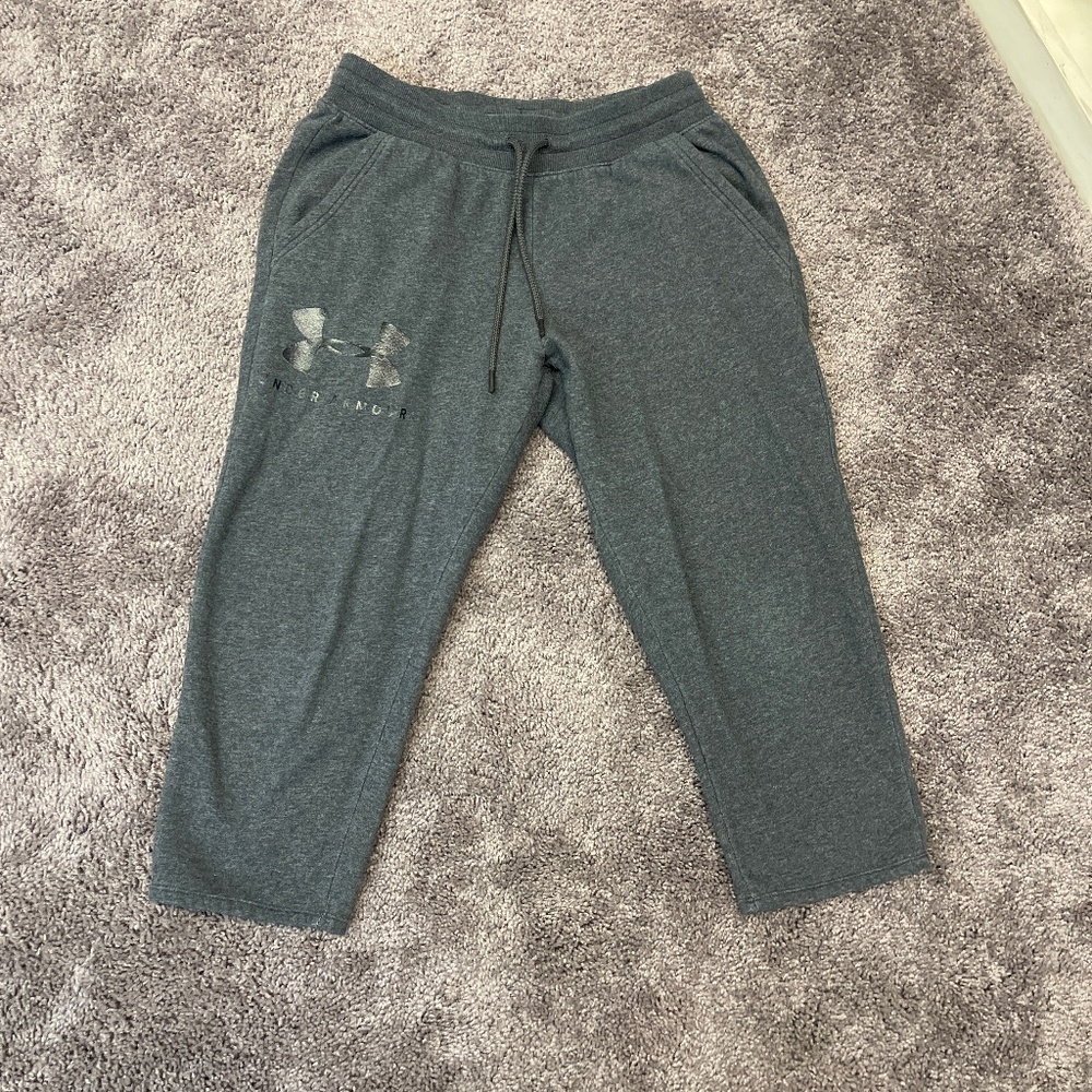 Under armour cropped sweat pants